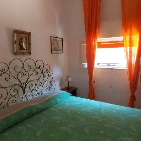 Damiana Villa *